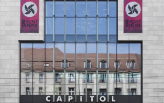 Capitol Wrocław Reklama Blaszany Bębenek